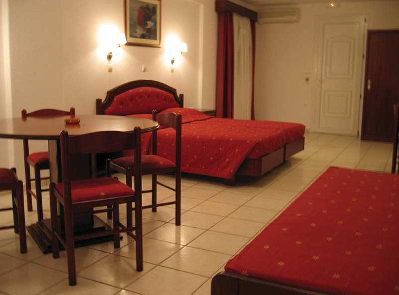 Giannoulaki Hotel 4*
